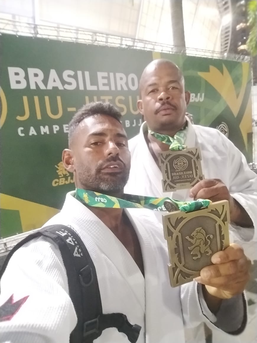 de23b0e7 a0b3 4f70 b2f9 0eeaad92bfe0