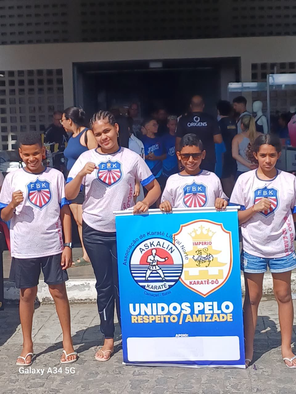 17bc6b45 cde2 4b70 b427 fbad0e23087d