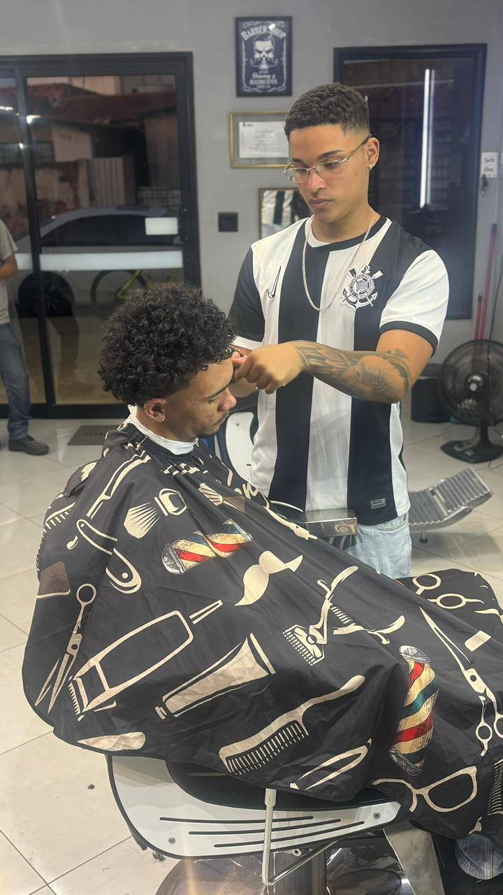[Barbeiro Vitor Freitas]