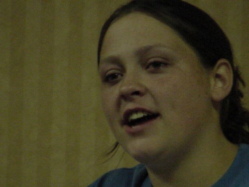 bAU6YX.jpg