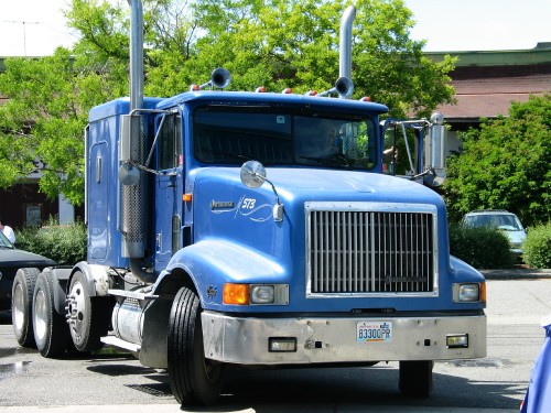 bAyW08.jpg